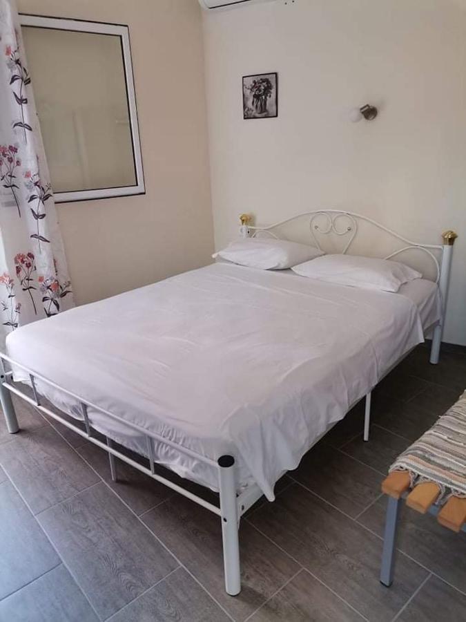 Studio Zenap Agios Georgios  Esterno foto